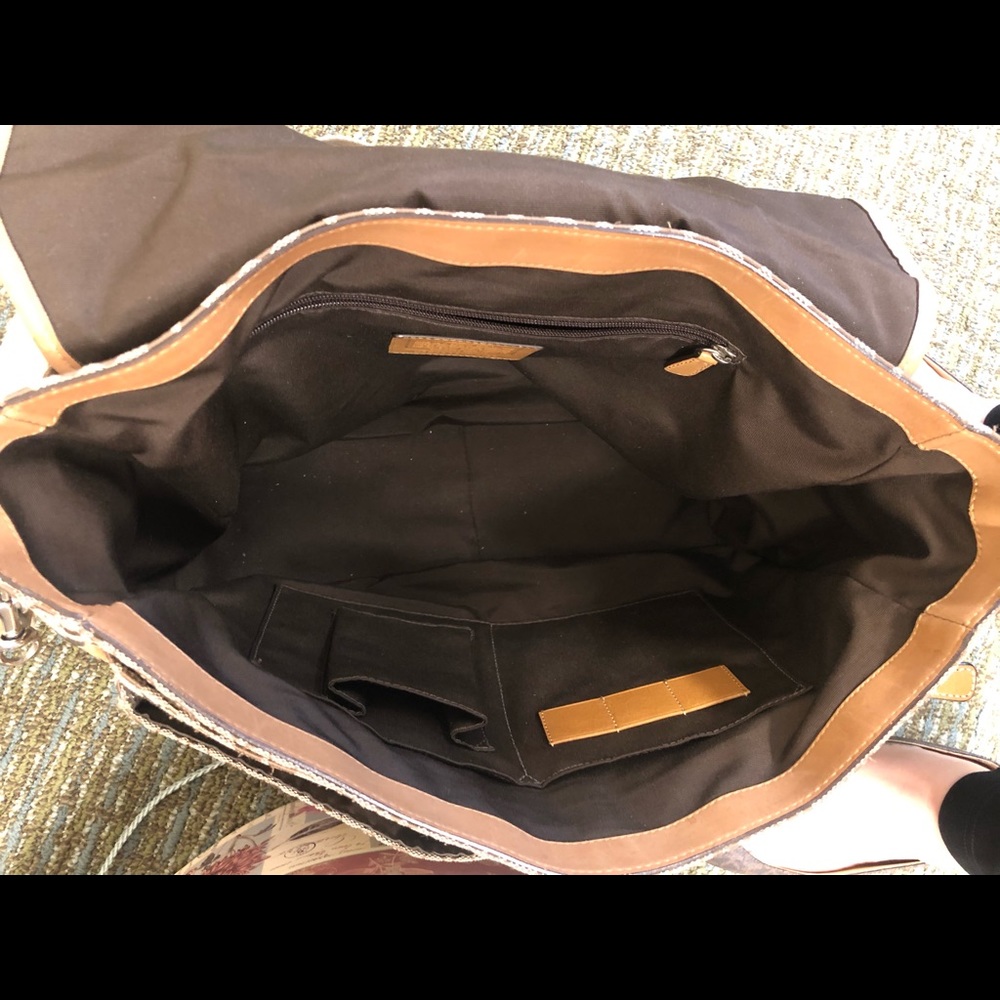 Coach Messenger Bag - Picture 2 of 4